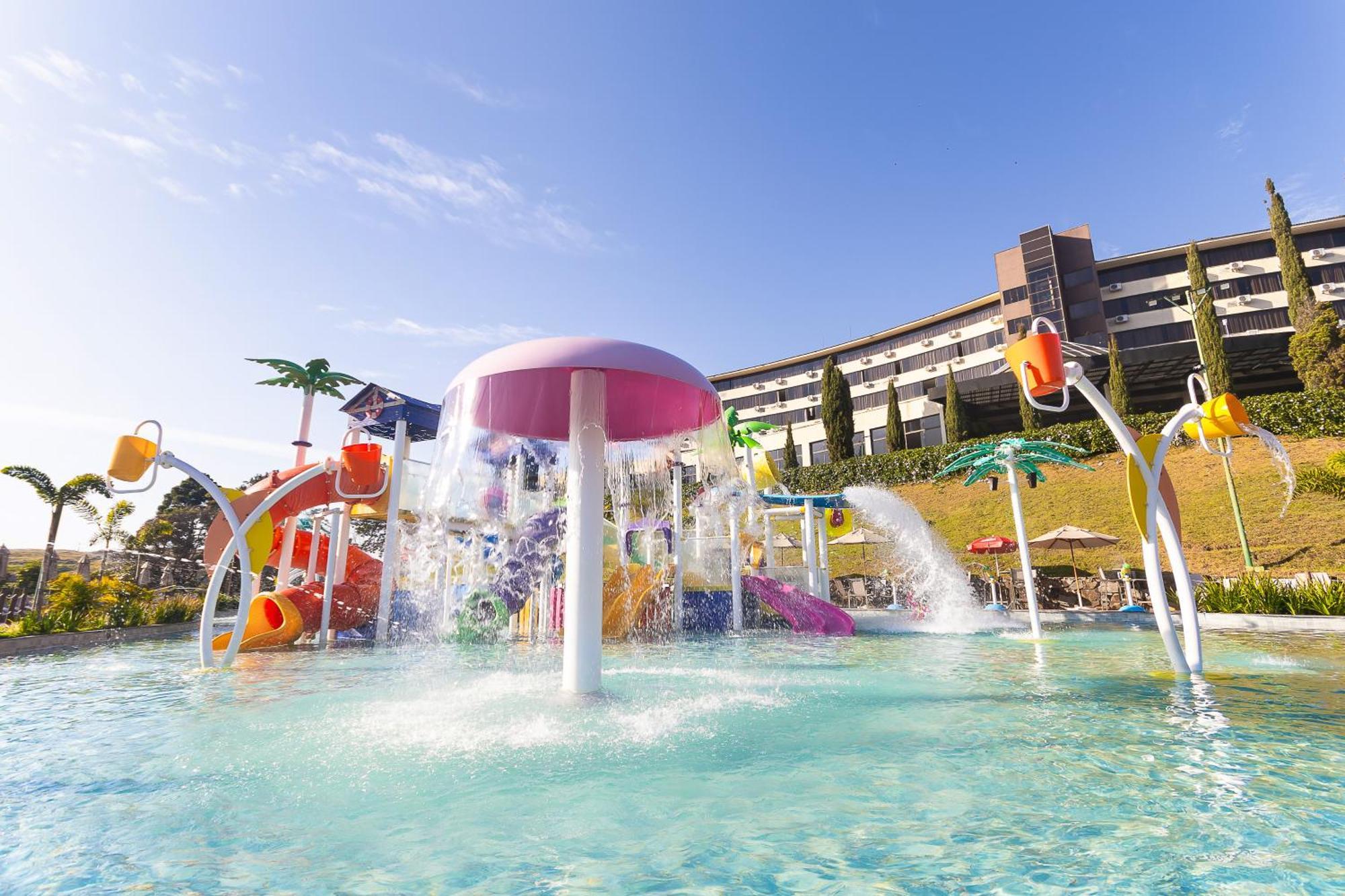 Golden Park All Inclusive Poços de Caldas Exterior foto The water park at the hotel